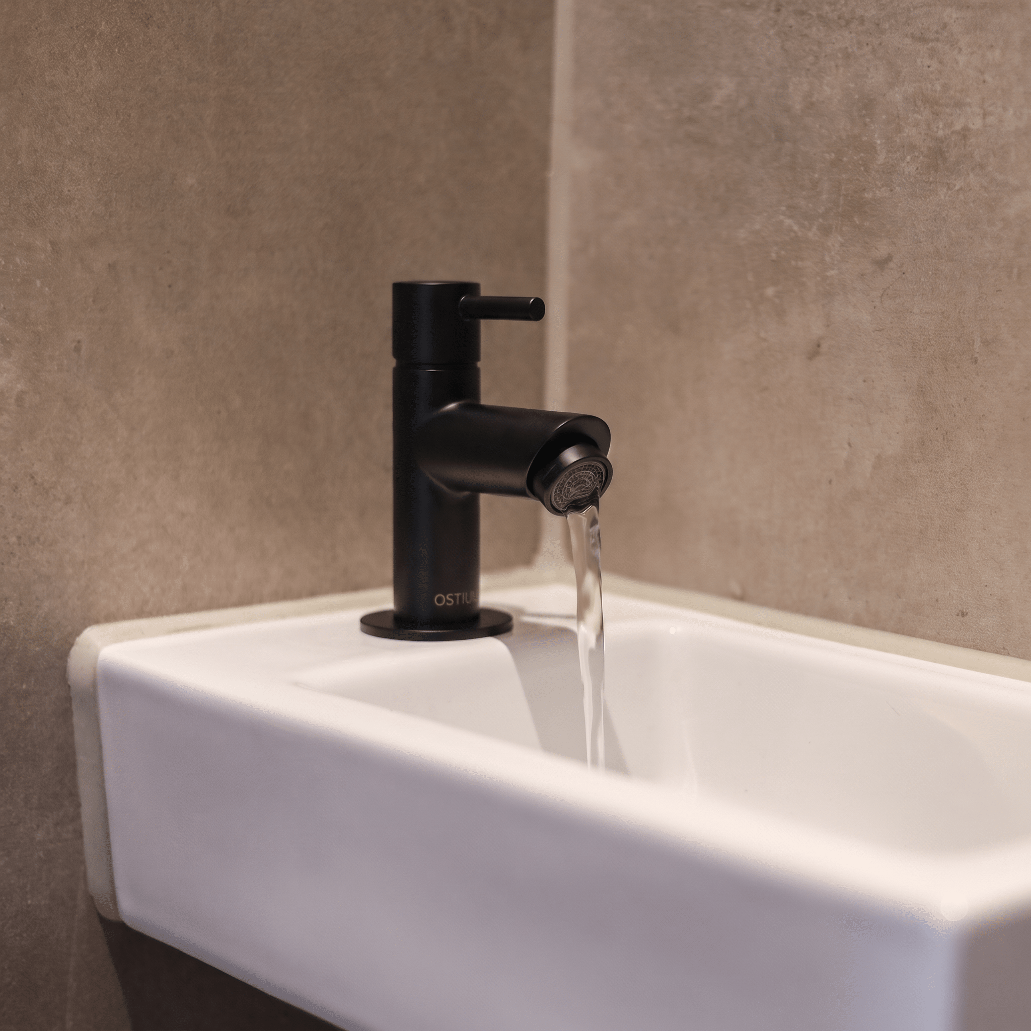 Aquila - Robinet de fontaine noir - Eau froide