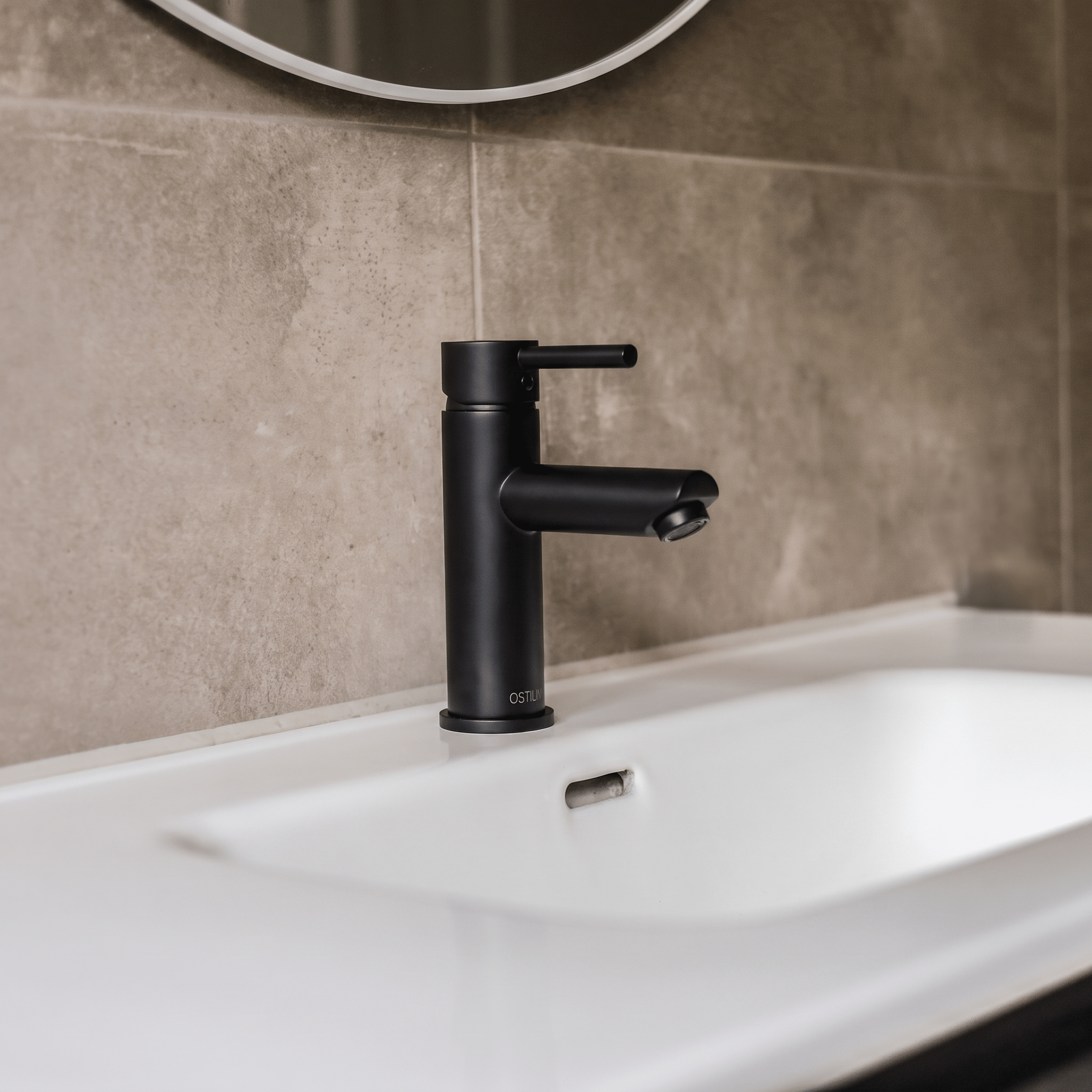 Atranti - Robinet de lavabo noir - Chaud/Froid