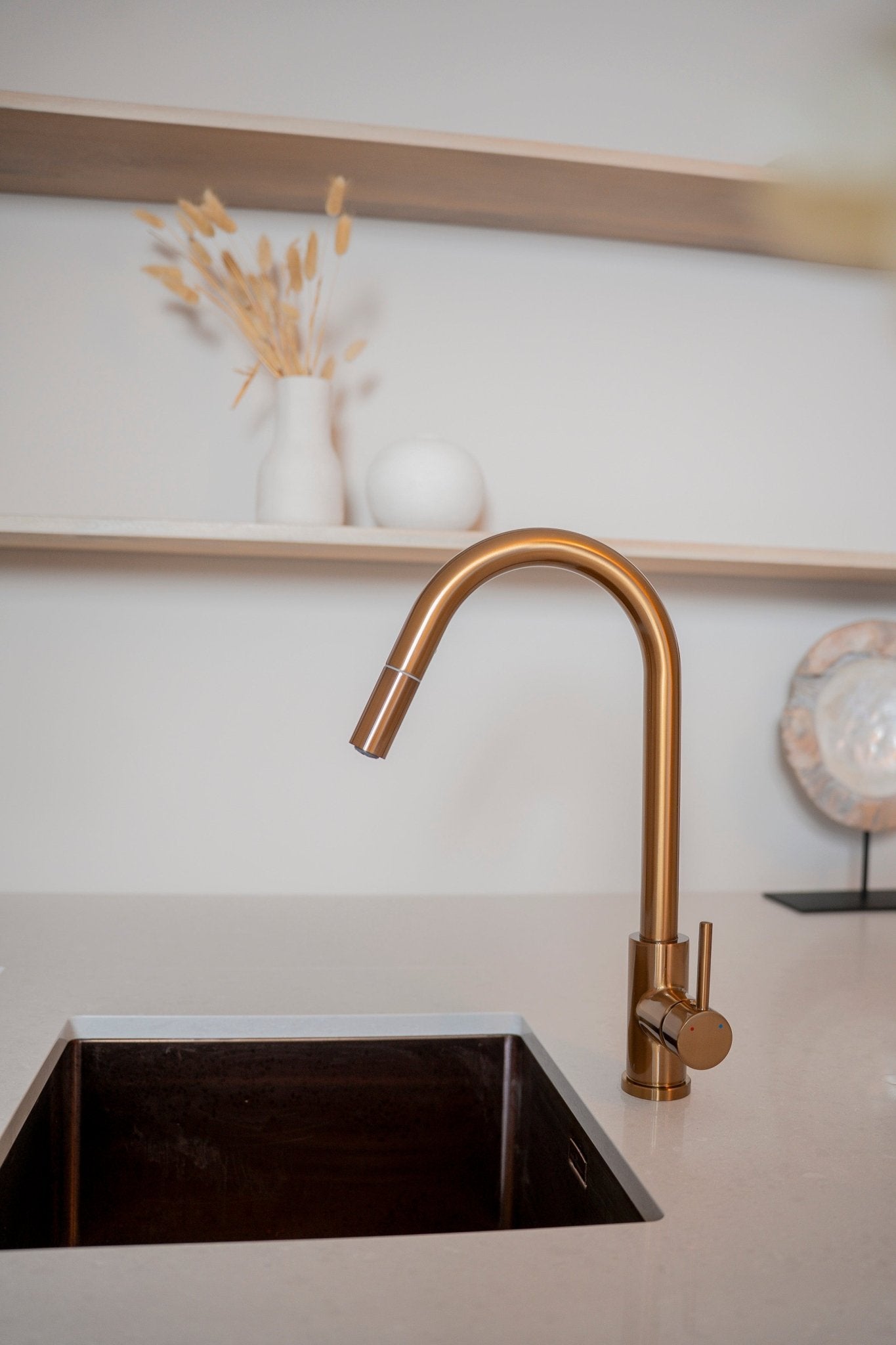 Silana - Mitigeur de cuisine en bronze - Bec extractible