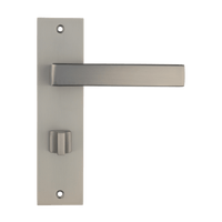 Geveerde gun-metal WC-deurklink Novara met soepele terugveeractie en industriële uitstraling