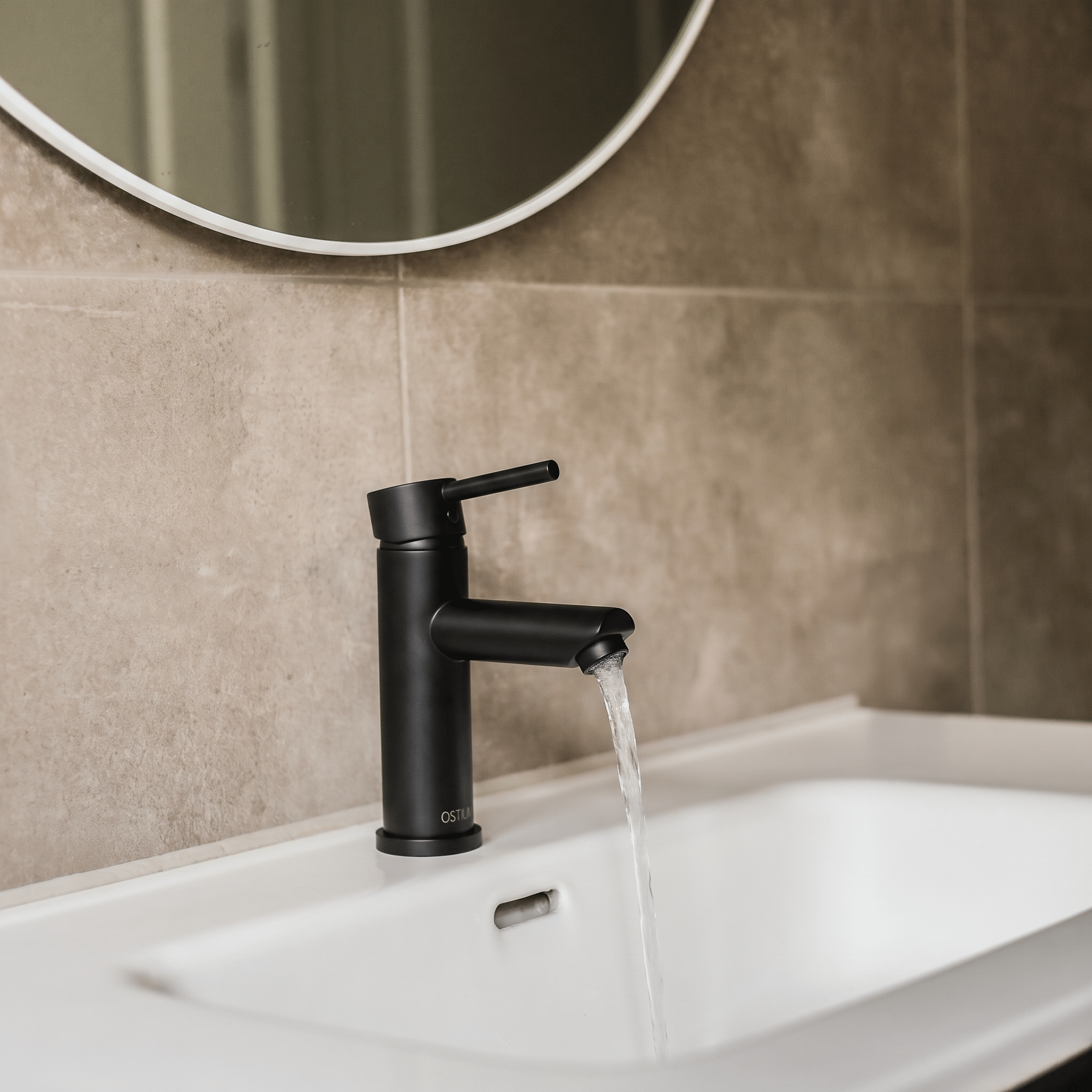 Atranti - Robinet de lavabo noir - Chaud/Froid