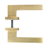 Accessori per porte Oro Opaco su Rosetta Quadrata - Nardo