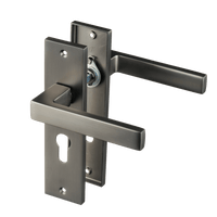 Novara - Türbeschlag Gun Metal - Zylinderloch - Gerade kurze Schild-Garnitur - PC 55mm